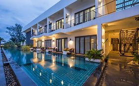 Ren Resort Sihanoukville 4* Cambodia